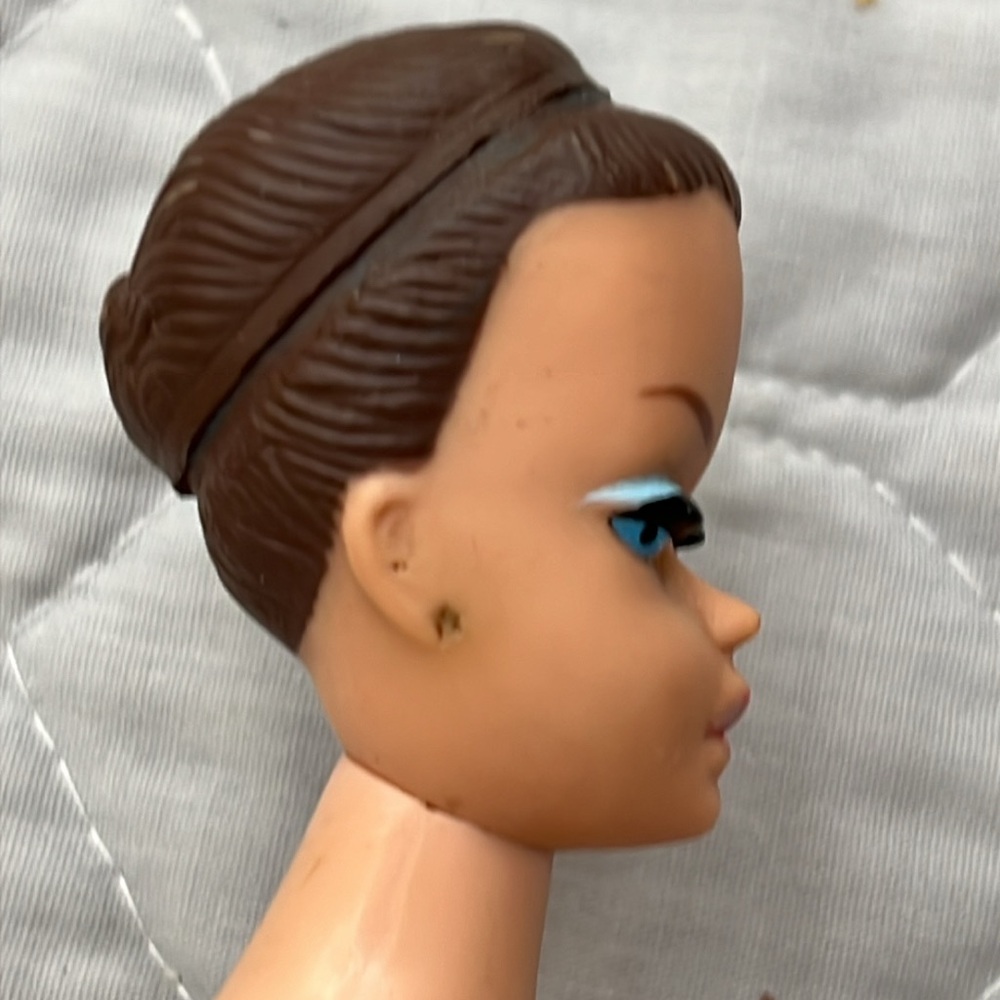 60’s Midge, 3 Wigs and Wig Stand from my childhood Collection - Picture 12 of 13